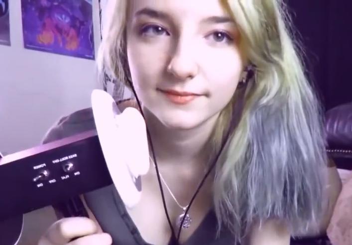 AftynRose ASMR Blonde Kisses And Licking - SL Leaked