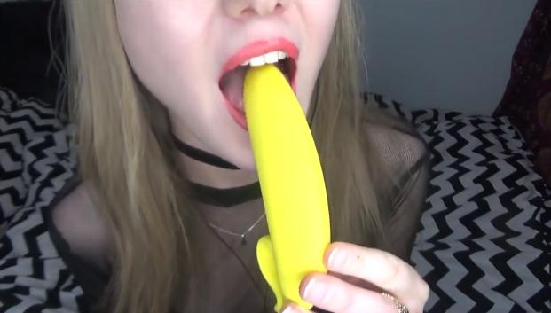 Peas And Pies Banana Sucking Sensual ASMR Video
