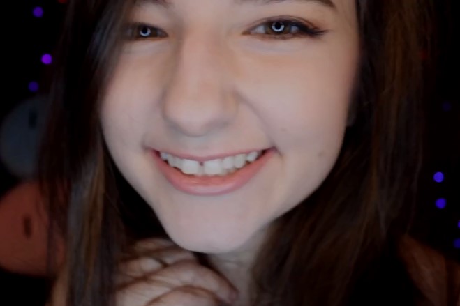 AftynRose ASMR Dirty Poetry Video