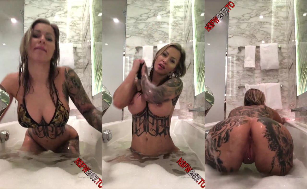 Jill Hardener bathtub tease - HD Video