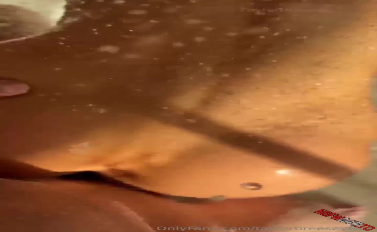 Taylor Breesey first ever shower sex scene 2025/05