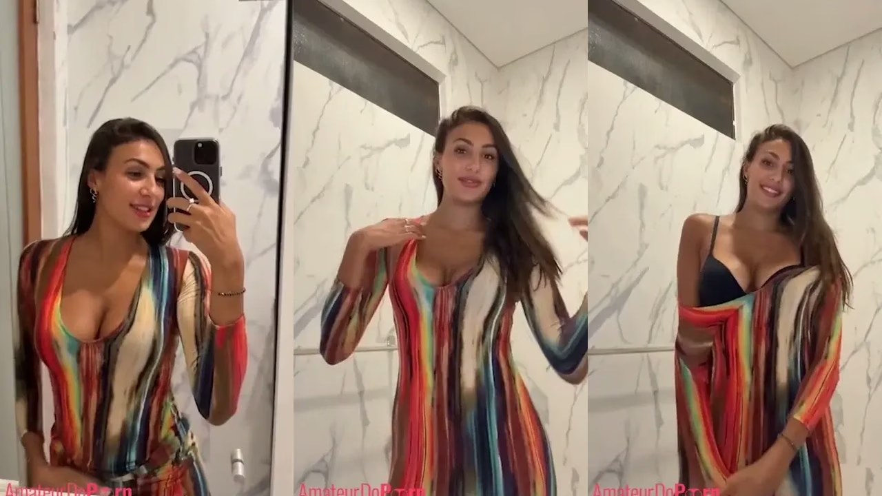 Mademoisellesoso22 Undresses Before Shower - Leak Video
